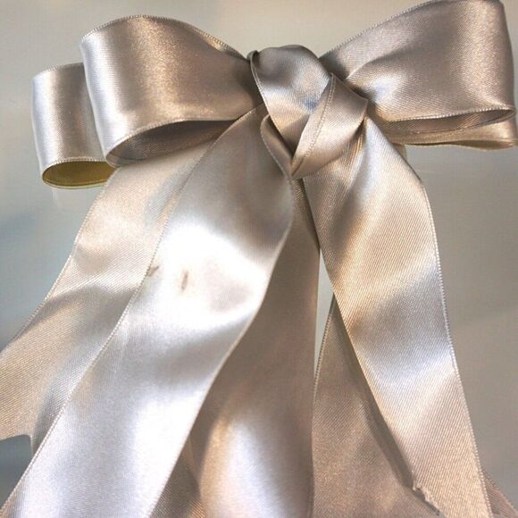 Neiman Marcus Gift Wrap 3 Ribbon Bows With Metal Gift Tag Given From The Heart - Picture 10 of 10